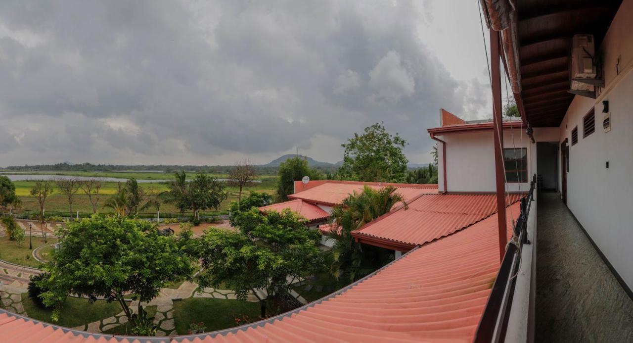 Nilambara Lake View Dambulla Εξωτερικό φωτογραφία